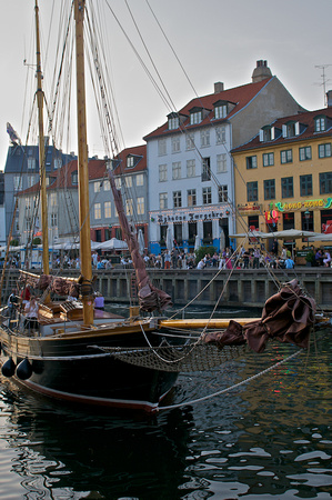 Nyhavn in the evening